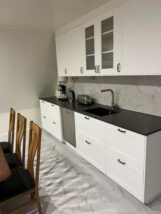 Haerligt Stort Boende I Perfekt Laege Borås Exterior photo