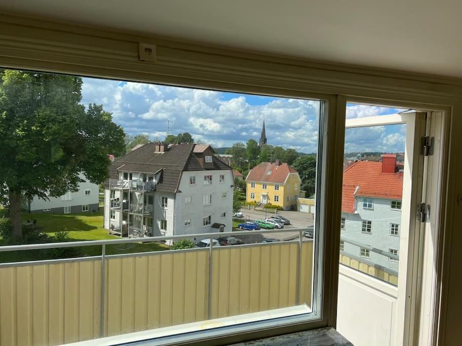 Haerligt Stort Boende I Perfekt Laege Borås Exterior photo